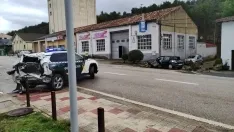 Foto 5 - 3 guardias civiles heridos en Soria al ser embestidos por un cami&oacute;n dado a la fuga   