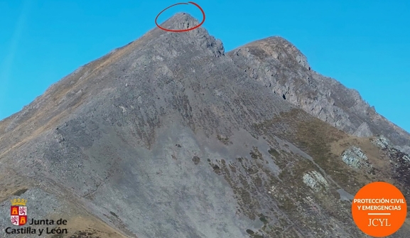 Rescatada en León una montañera con medio cuerpo paralizado