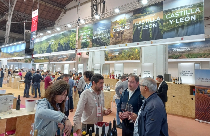 La excelencia de los vinos de Castilla y León triunfa en la Barcelona Wine Week gracias a Tierra de Sabor