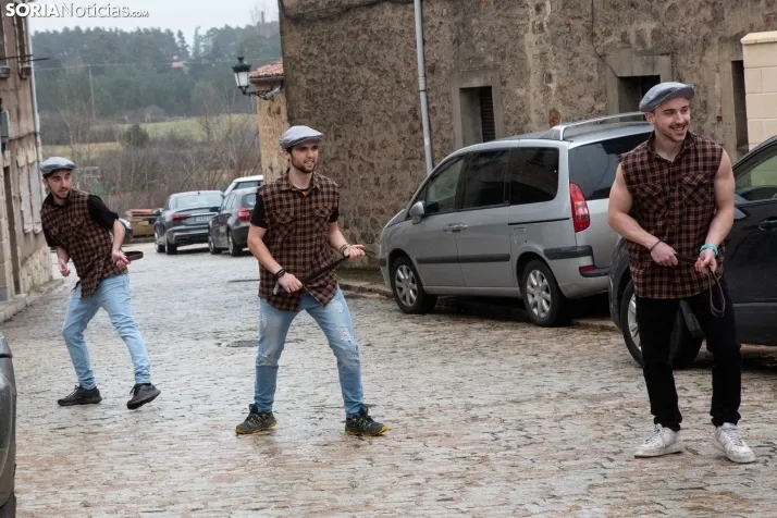 Ronda de Carnaval en Duruelo