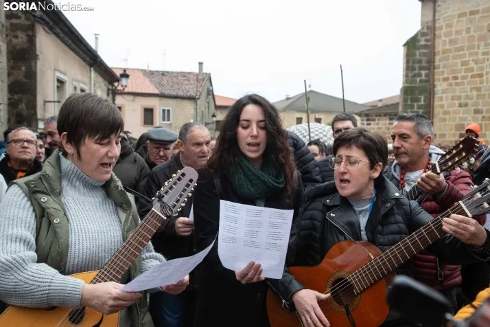 Ronda de Carnaval en Duruelo