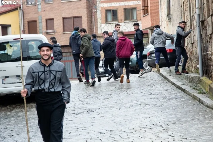 Ronda de Carnaval en Duruelo