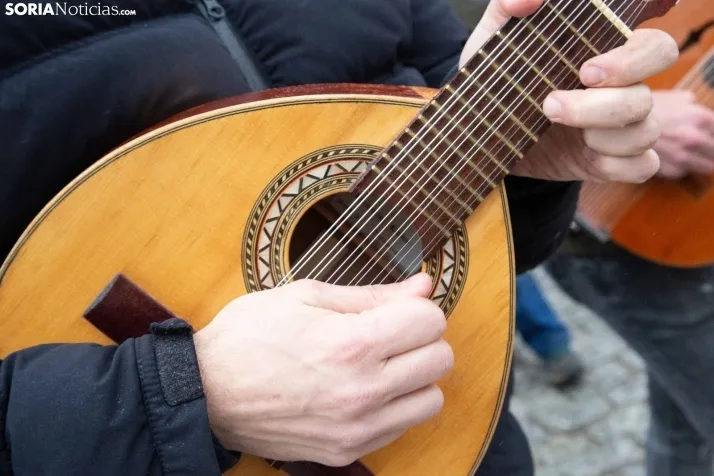 Ronda de Carnaval en Duruelo