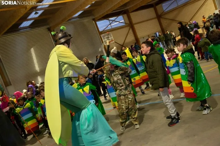 Viernes de Carnaval en Camaretas 2024