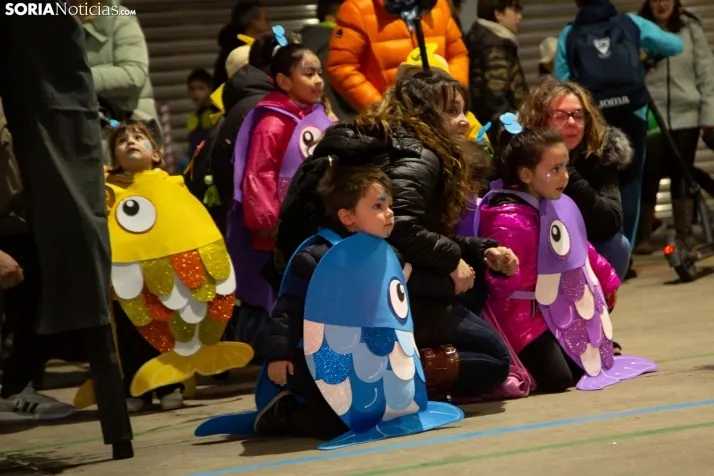 Viernes de Carnaval en Camaretas 2024