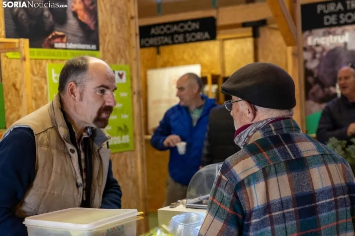 GALER&Iacute;A | Abejar inaugura su XXI Feria de la Trufa bajo la atenta mirada de cientos de personas