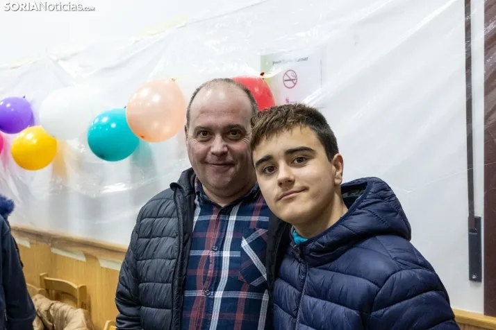 EN FOTOS | Fiesta, color y baile en los Quintos de Tardelcuende