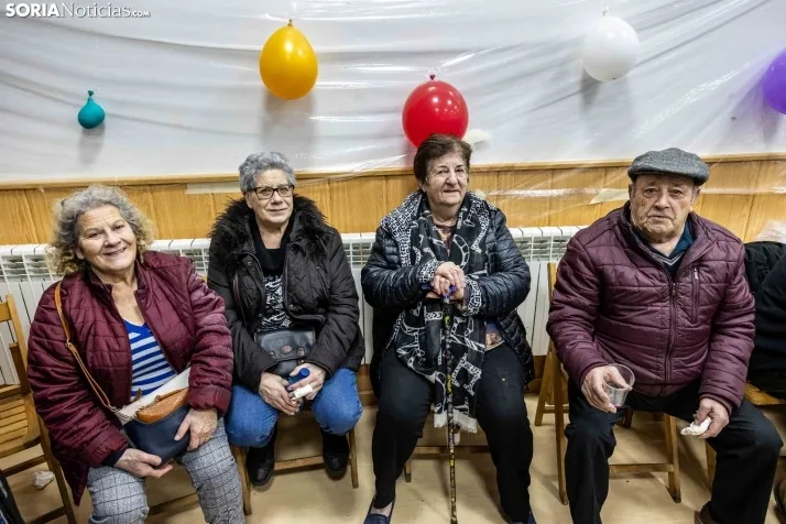 EN FOTOS | Fiesta, color y baile en los Quintos de Tardelcuende