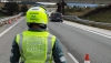 Un agente de la Guardia Civil en labores de vigilancia en carretera. /SN