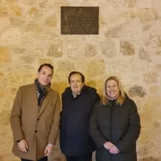 Imagen de la visita de Aznar a San Esteban. 