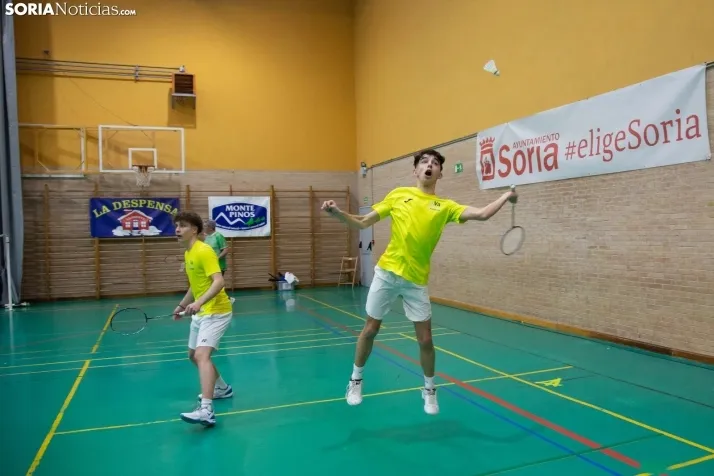 Bádminton y torreznos
