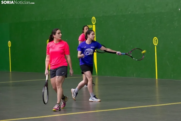 Frontenis femenino
