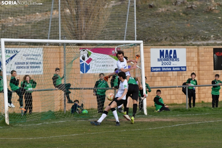 Ágreda celebra el ascenso de su equipo de fútbol/ N.G.