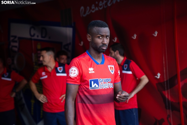 Diamanka y 10 más para el Villanovense: Dependemos de nosotros mismos para ascender