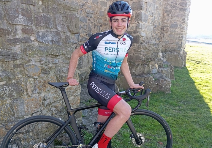 Este olvegueño de 18 años da el salto al ciclismo nacional: Mi sueño sería correr un Tour de Francia
