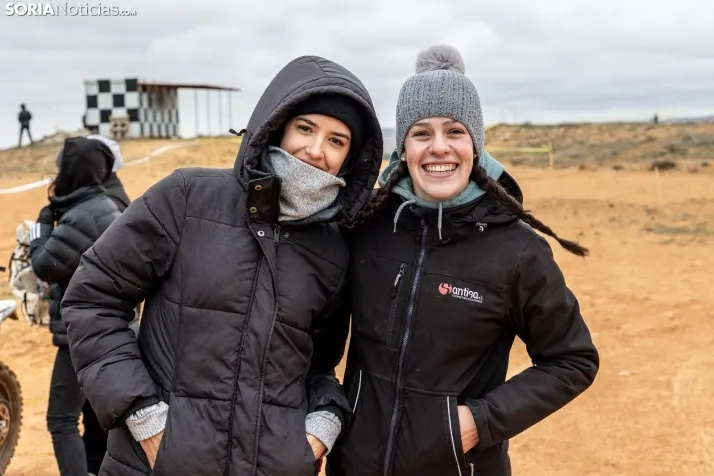 Fotos: Los pilotos de Cross Country desaf&iacute;an al mal tiempo en Almaz&aacute;n
