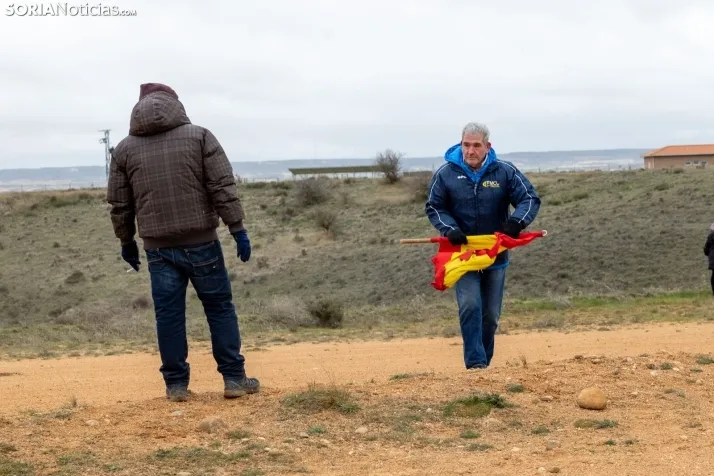 Fotos: Los pilotos de Cross Country desaf&iacute;an al mal tiempo en Almaz&aacute;n