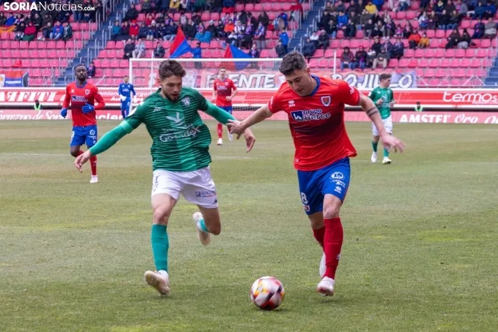 Numancia vs Villanovense ./Viksar Fotografía