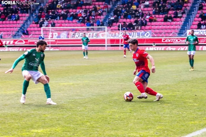 Numancia vs Villanovense ./Viksar Fotografía