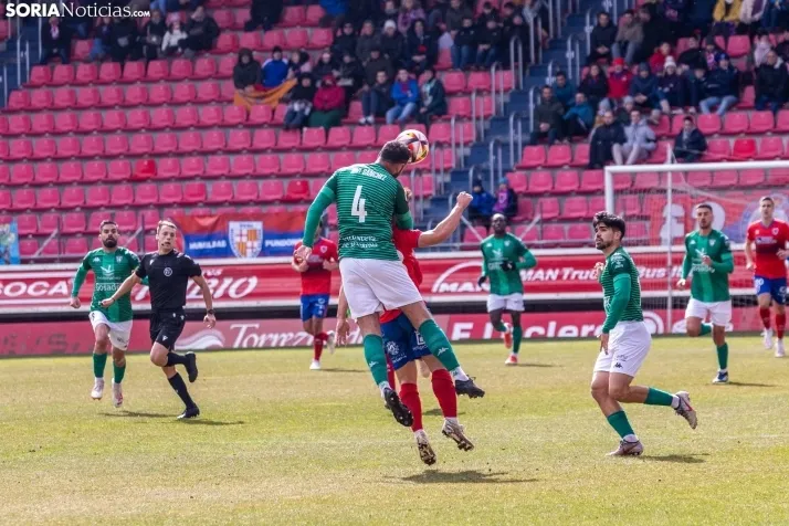 Numancia vs Villanovense ./Viksar Fotografía