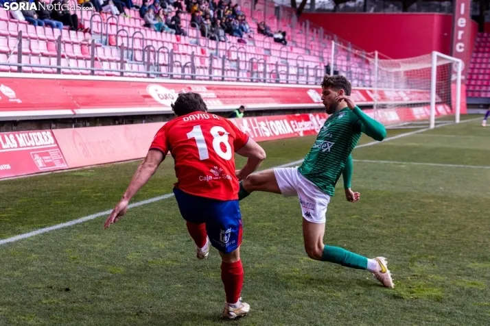 Numancia vs Villanovense ./Viksar Fotografía