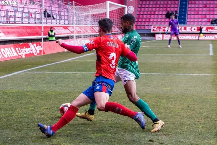 Numancia vs Villanovense ./Viksar Fotografía
