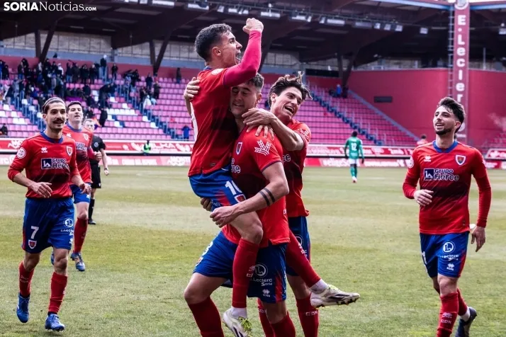 Numancia vs Villanovense ./Viksar Fotografía