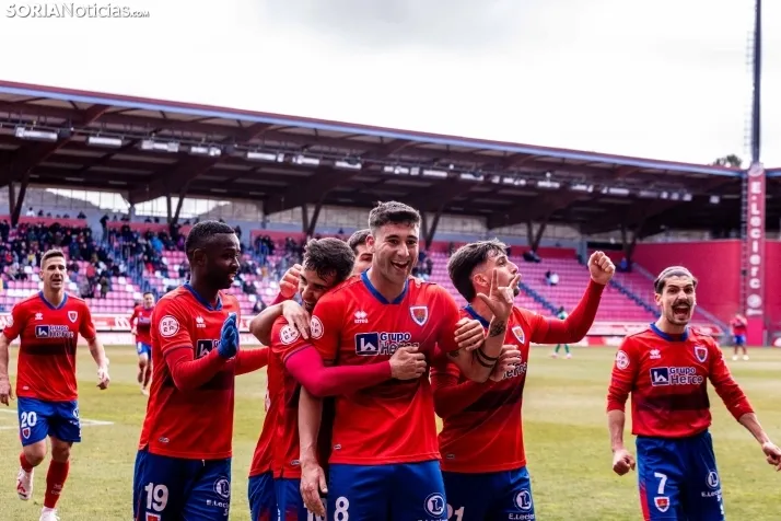 Numancia vs Villanovense ./Viksar Fotografía