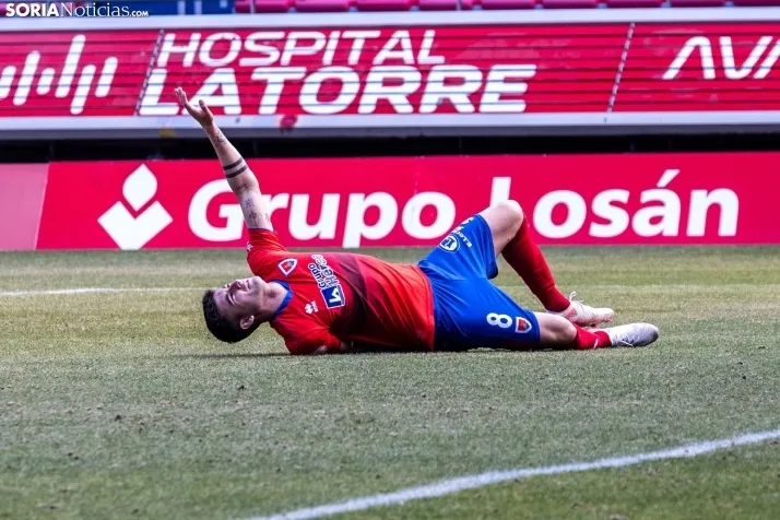 Numancia vs Villanovense ./Viksar Fotografía