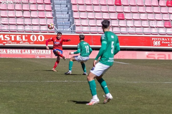 Numancia vs Villanovense ./Viksar Fotografía