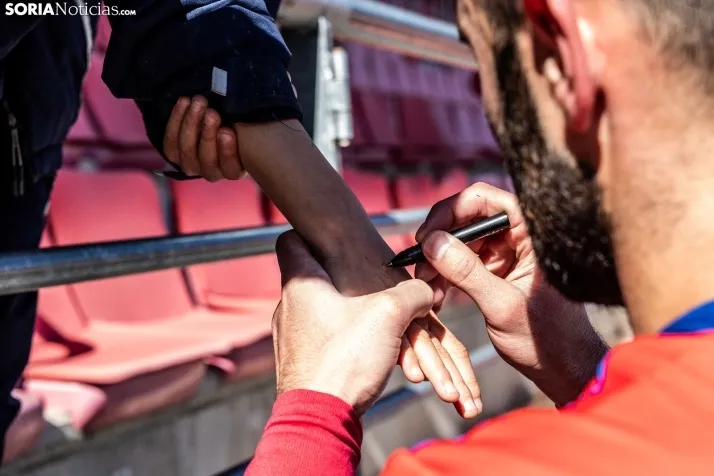Numancia vs Villanovense ./Viksar Fotografía