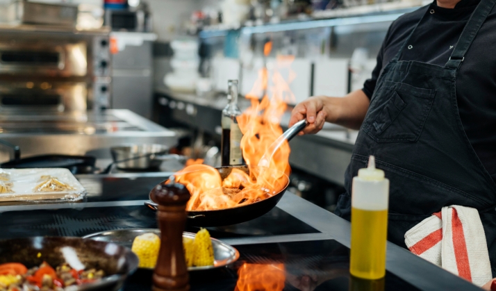 Asovica ofrece un curso de ayudante de cocina para personas con discapacidad