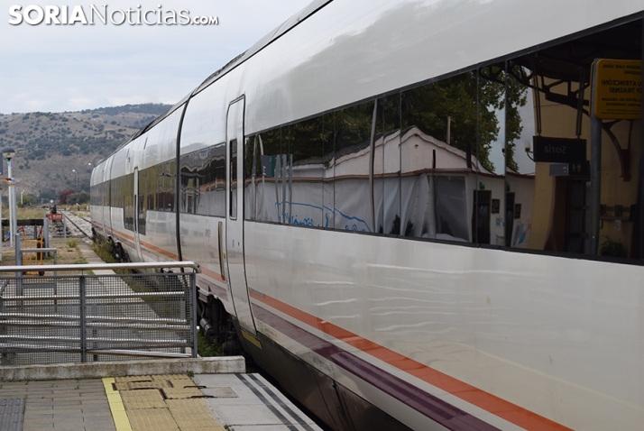 Ocho pasos a nivel sorianos de la línea de tren Madrid-Barcelona serán renovados por 3M€