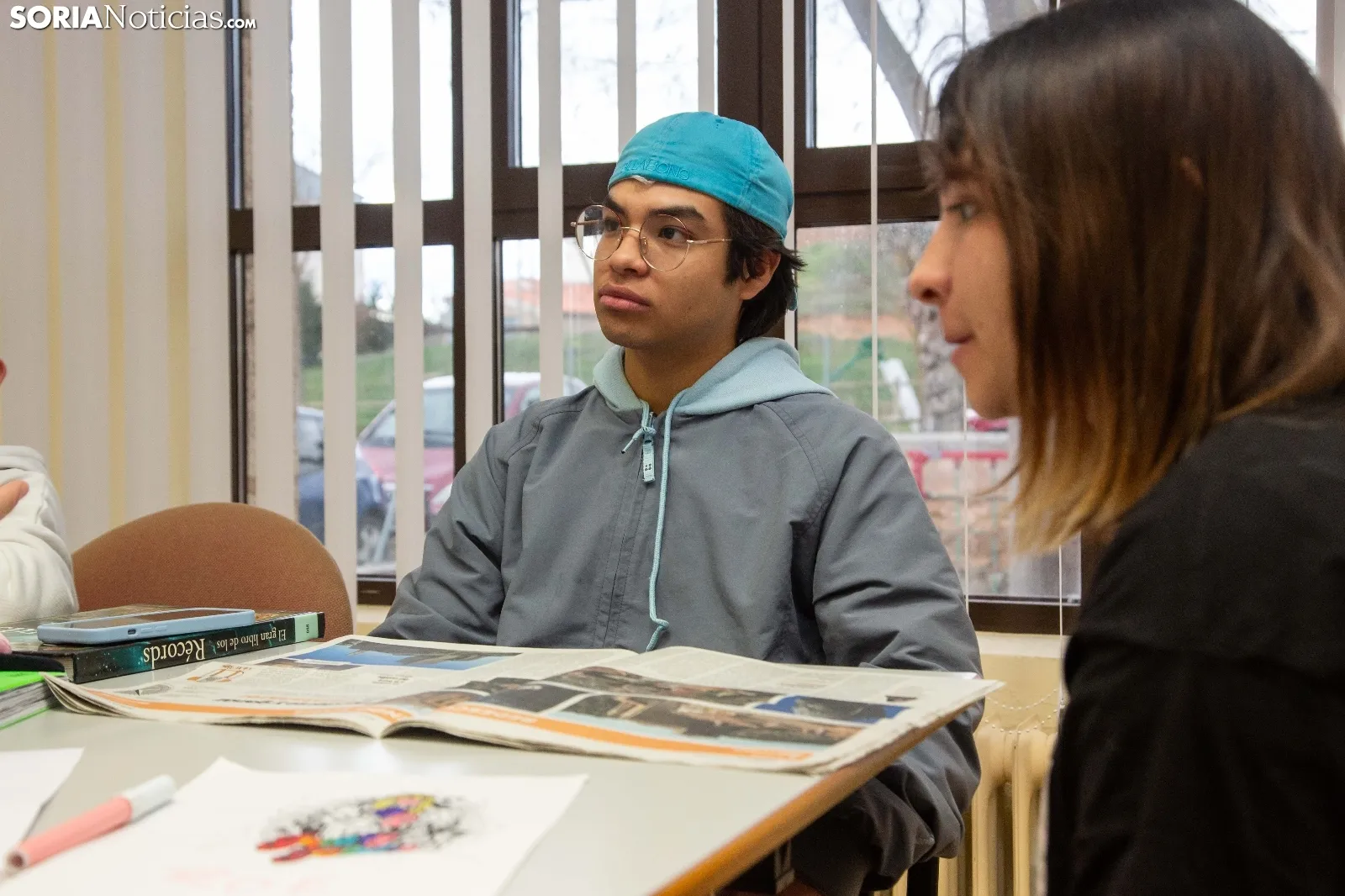 Los niños de Morón de Almazán aprenden con el periódico de Soria Noticias.