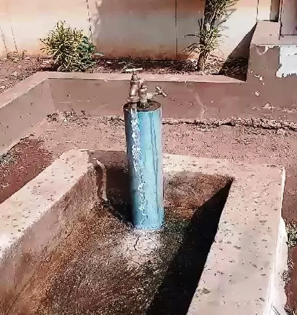 Foto 2 - La Fundaci&oacute;n Pedro Navalpotro mejora el abastecimiento de agua en un centro de salud de Ben&iacute;n