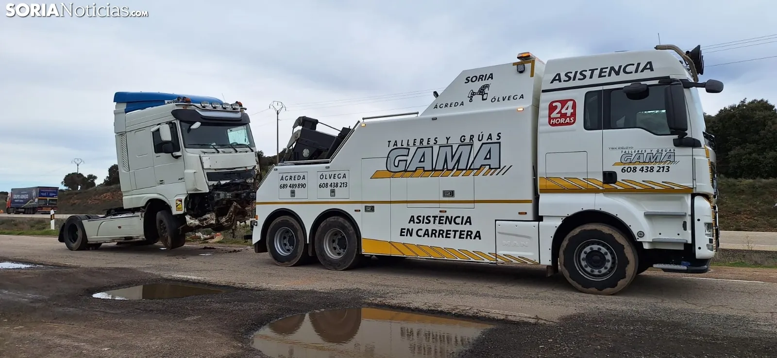 Foto 11 - Retirado de la CL-101 el cami&oacute;n involucrado en el accidente mortal de &Aacute;greda del pasado viernes