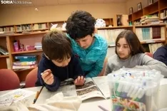 Los niños de Morón de Almazán aprenden con el periódico de Soria Noticias.