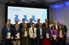Foto 3 - Soria recibe la &lsquo;Pajarita Ilustre&rsquo; como m&aacute;ximo reconocimiento en el reciclaje de papel y cart&oacute;n 