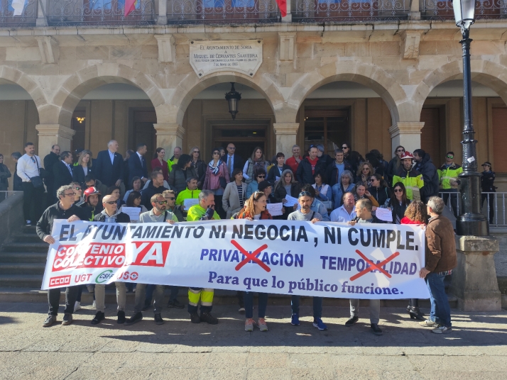 Los trabajadores estallan contra el Ayuntamiento con acusaciones de &ldquo;enchufismo&rdquo;, &ldquo;privatiza
