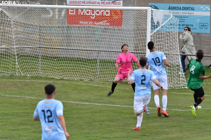 Fotos: Ambiente de Champions para festejar el ascenso del &Aacute;greda a Primera Regional