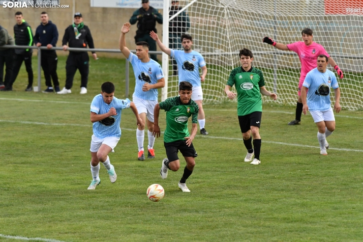 Fotos: Ambiente de Champions para festejar el ascenso del &Aacute;greda a Primera Regional