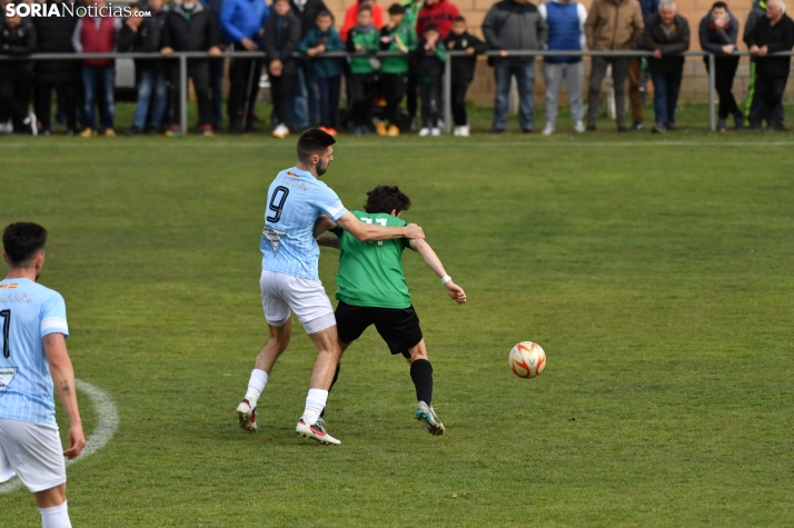 Fotos: Ambiente de Champions para festejar el ascenso del &Aacute;greda a Primera Regional