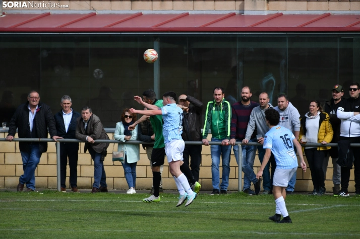 Fotos: Ambiente de Champions para festejar el ascenso del &Aacute;greda a Primera Regional