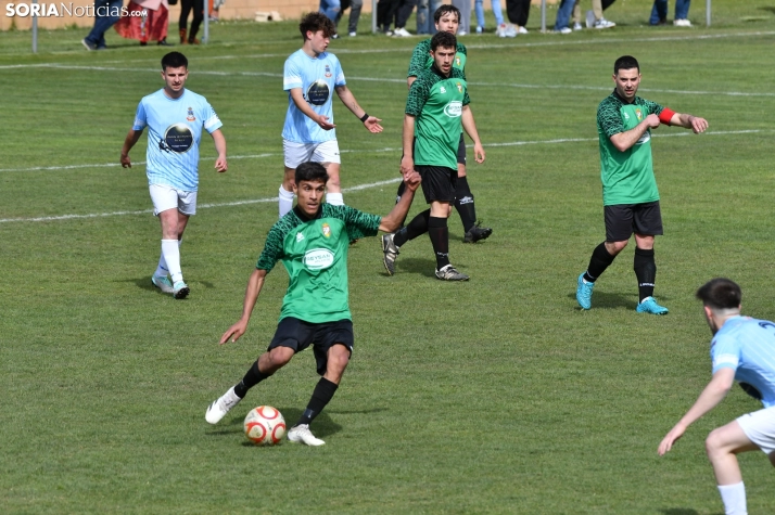 Fotos: Ambiente de Champions para festejar el ascenso del &Aacute;greda a Primera Regional
