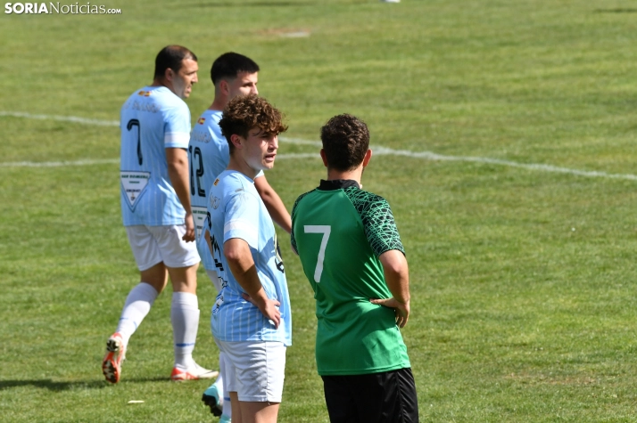 Fotos: Ambiente de Champions para festejar el ascenso del &Aacute;greda a Primera Regional