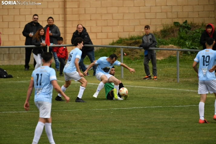 Fotos: Ambiente de Champions para festejar el ascenso del &Aacute;greda a Primera Regional