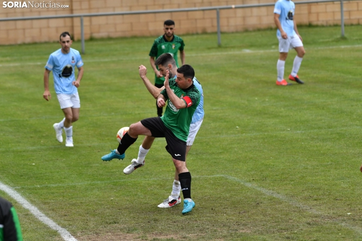 Fotos: Ambiente de Champions para festejar el ascenso del &Aacute;greda a Primera Regional