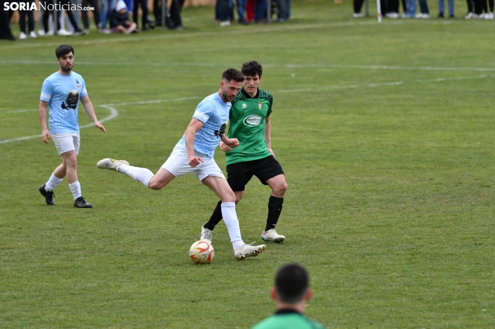 Fotos: Ambiente de Champions para festejar el ascenso del &Aacute;greda a Primera Regional
