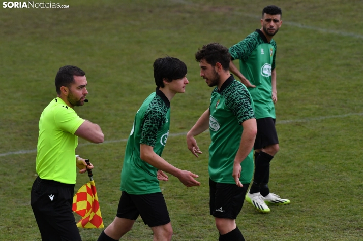 Fotos: Ambiente de Champions para festejar el ascenso del &Aacute;greda a Primera Regional