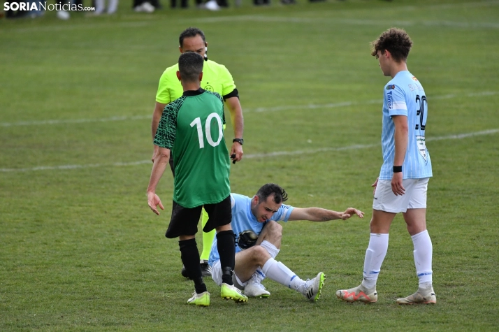 Fotos: Ambiente de Champions para festejar el ascenso del &Aacute;greda a Primera Regional